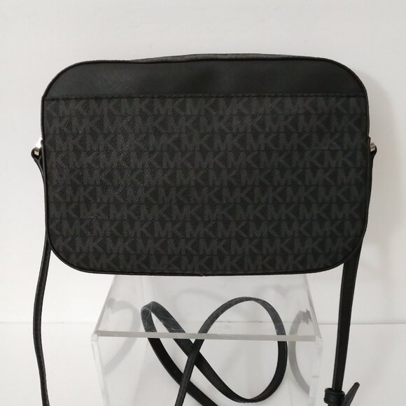 Michael Kors Jet Set Black Large Cross-body Bag - Picture 8 of 14